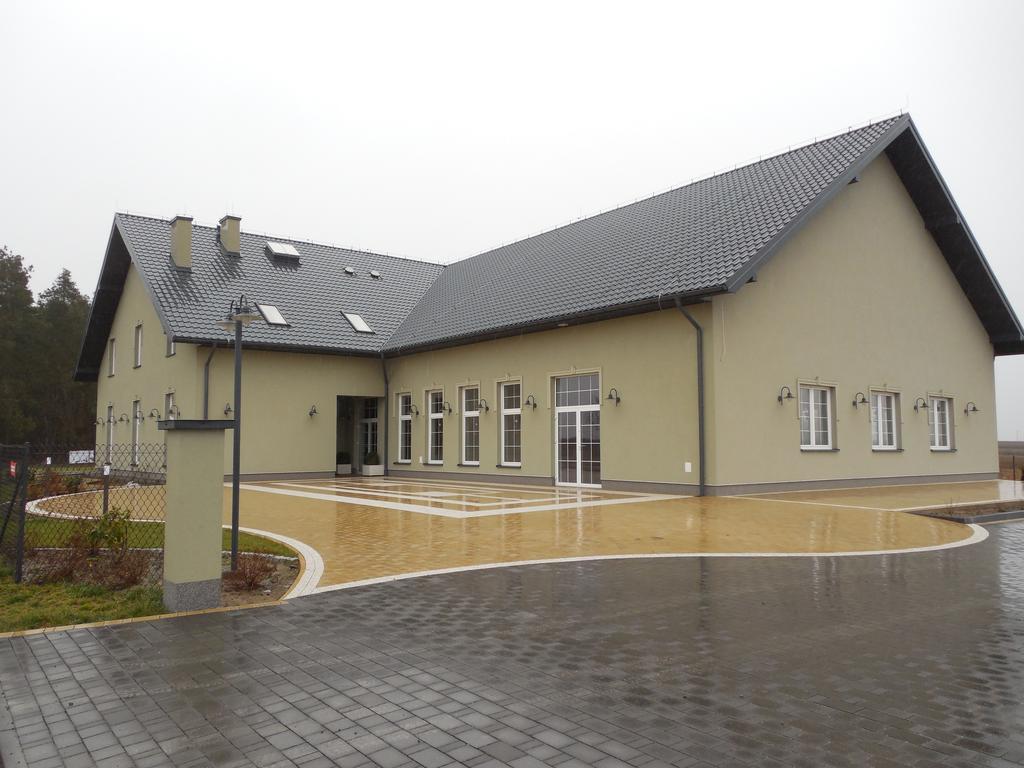 Praski Dom Sienno Exterior foto